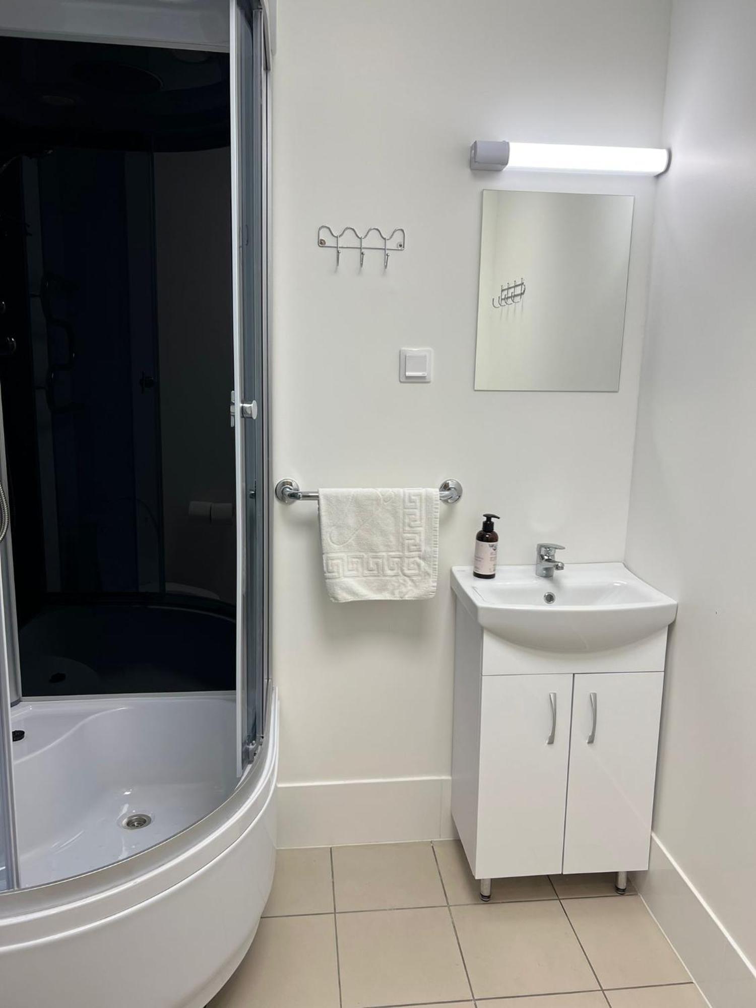 Thh Apartments Kesklinn Екстериор снимка