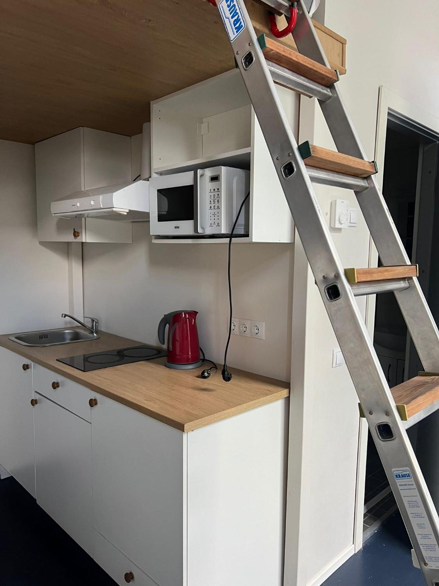 Thh Apartments Kesklinn Екстериор снимка